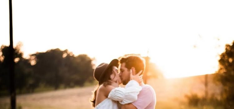 5 Best Quotes About Love and Dating